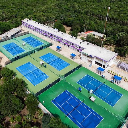 Cancun Tennis Inn Канкун Екстер'єр фото