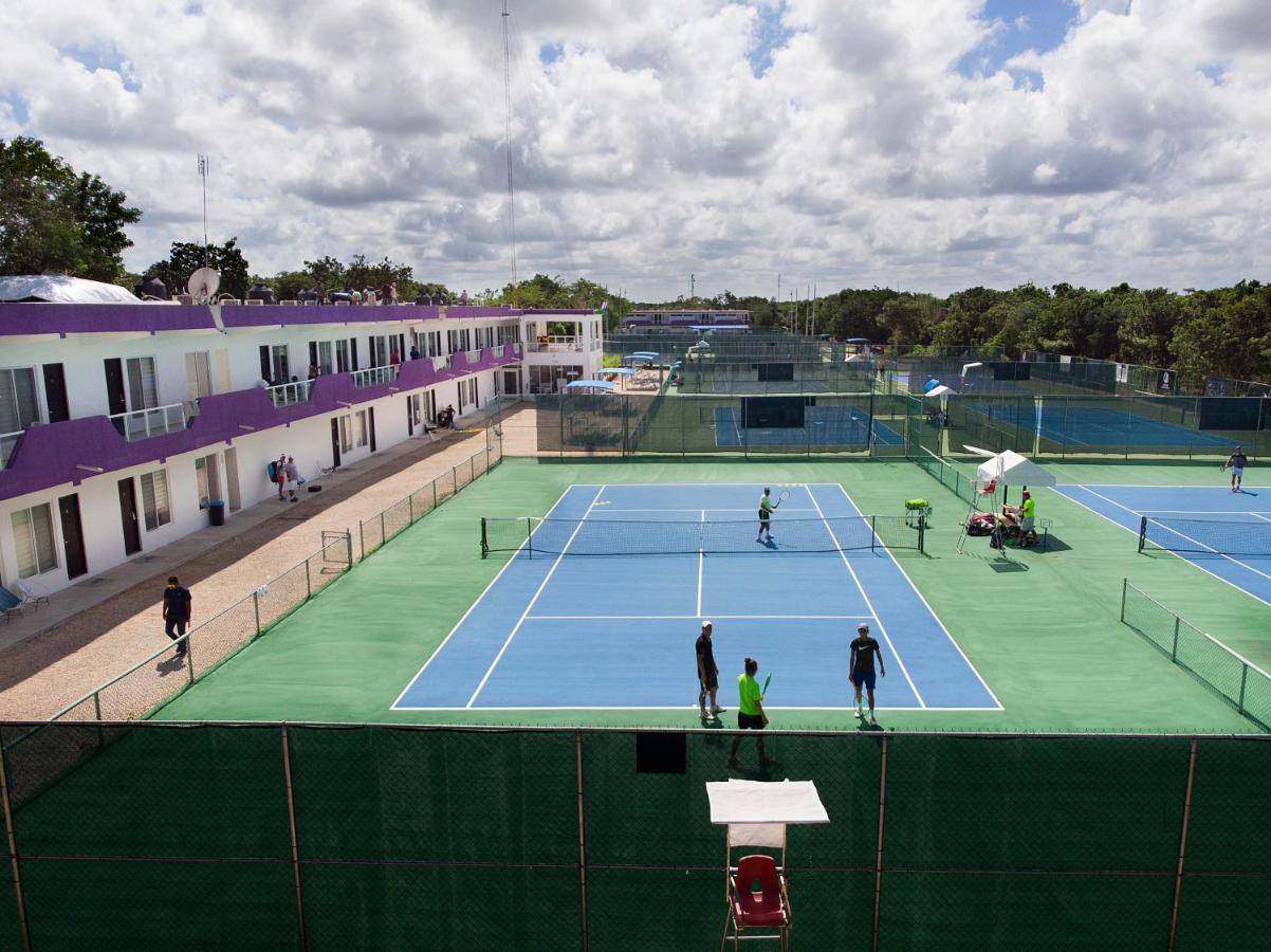 Cancun Tennis Inn Канкун Екстер'єр фото