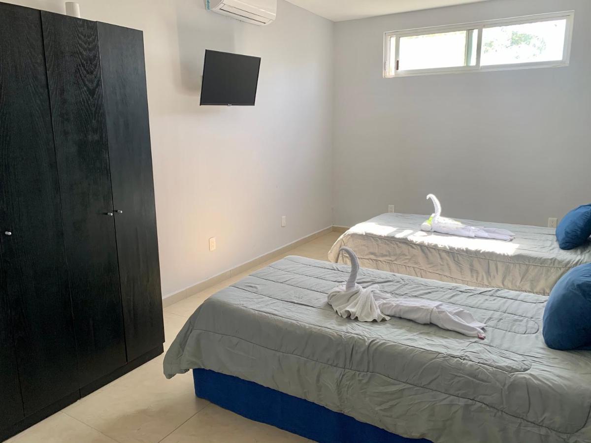 Cancun Tennis Inn Канкун Екстер'єр фото