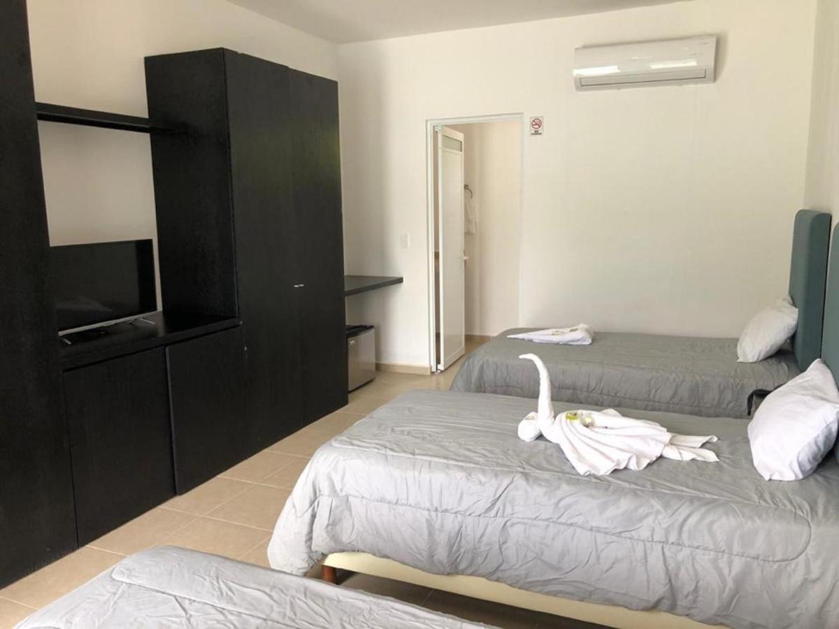 Cancun Tennis Inn Канкун Екстер'єр фото