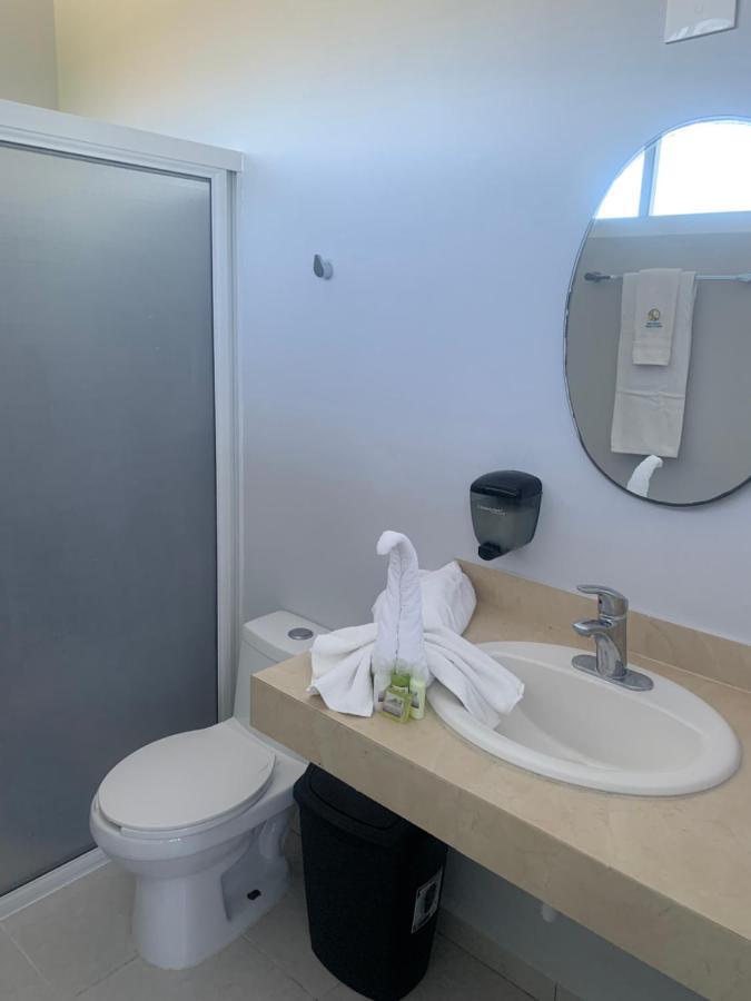 Cancun Tennis Inn Канкун Екстер'єр фото